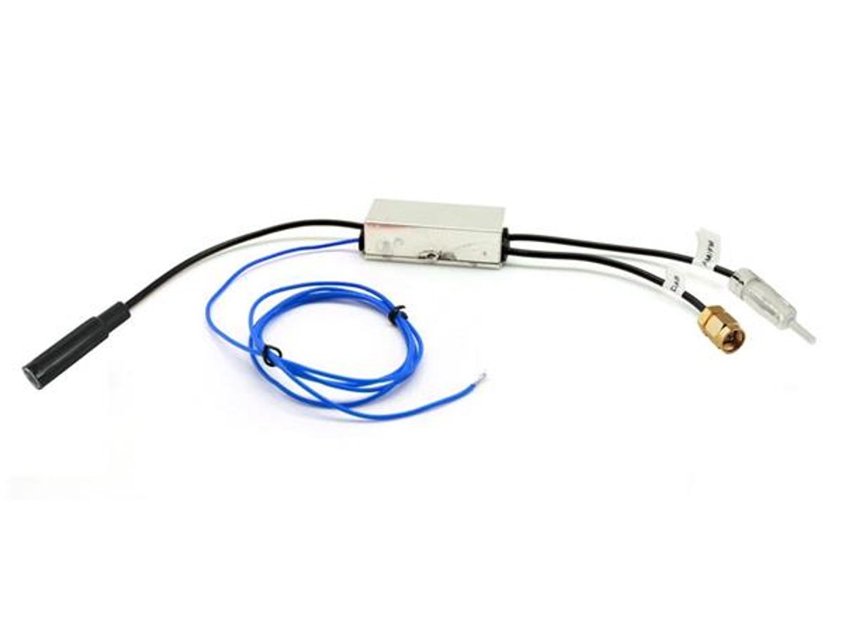 Connects2 CT27AA135 FM/DAB splitter SMA DIN (Hun) - DIN (Han) - SMA (Hun)