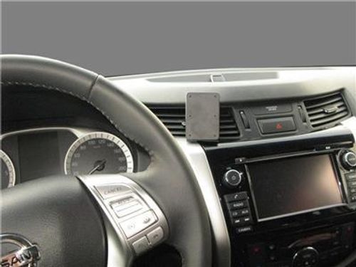 Brodit ProClip 855196 Nissan Navara 2016-2023 Senter