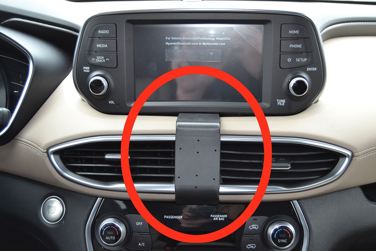 Brodit ProClip 855468 Hyundai Santa Fe 2018-2020 Senter