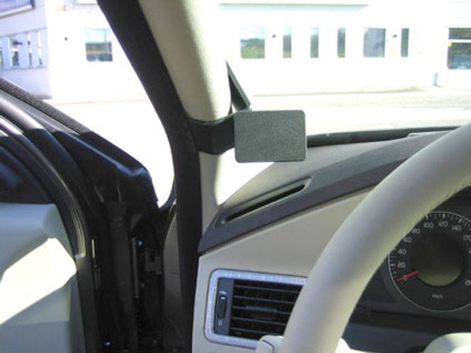 Hovedbilde Brodit ProClip 804081 Volvo XC70, V70, S80 2007-2011 A-stolpe