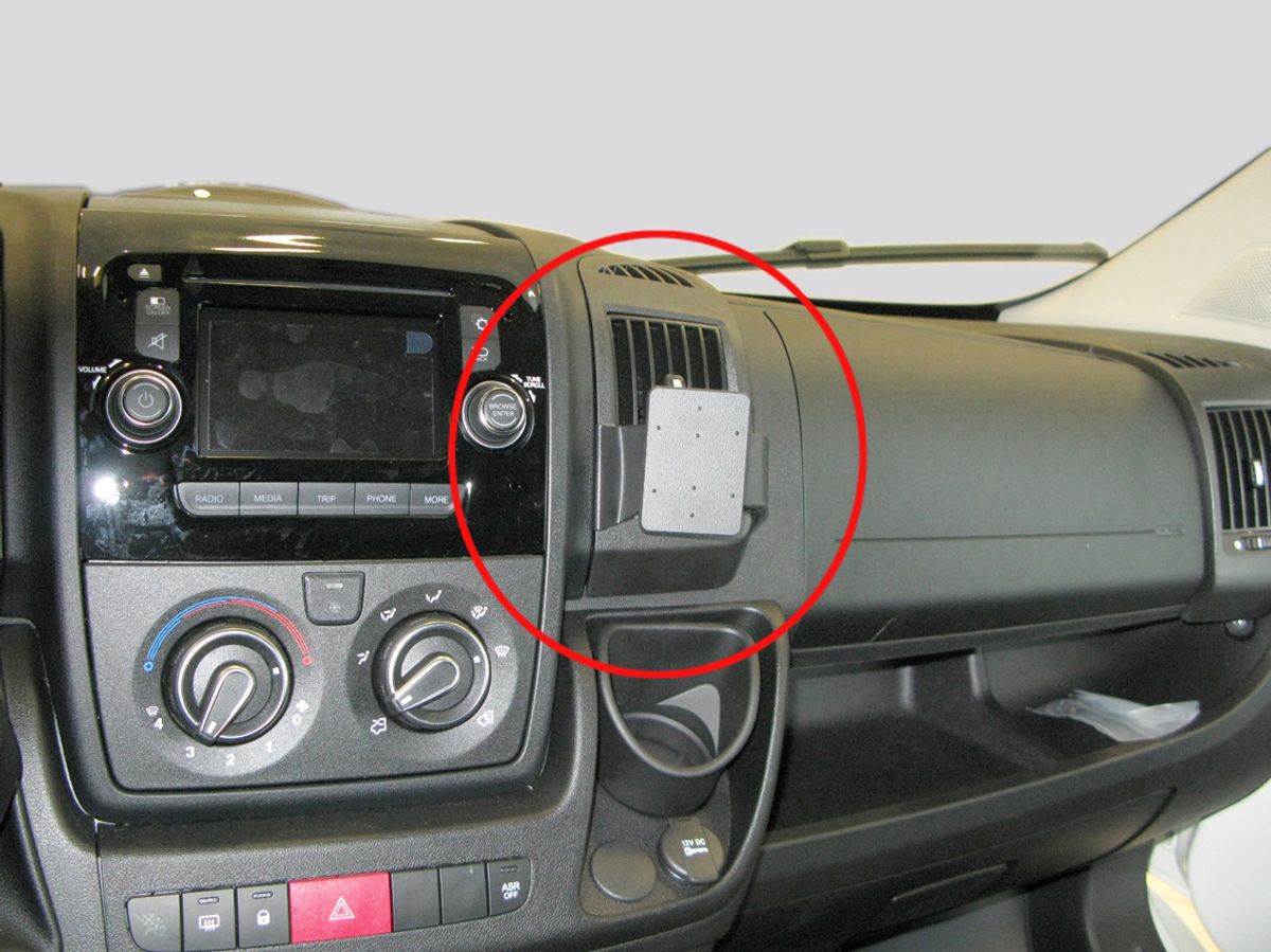 Brodit ProClip 855086 Ducato, Movano, Jumper, Boxer 2014-2024 Vinklet
