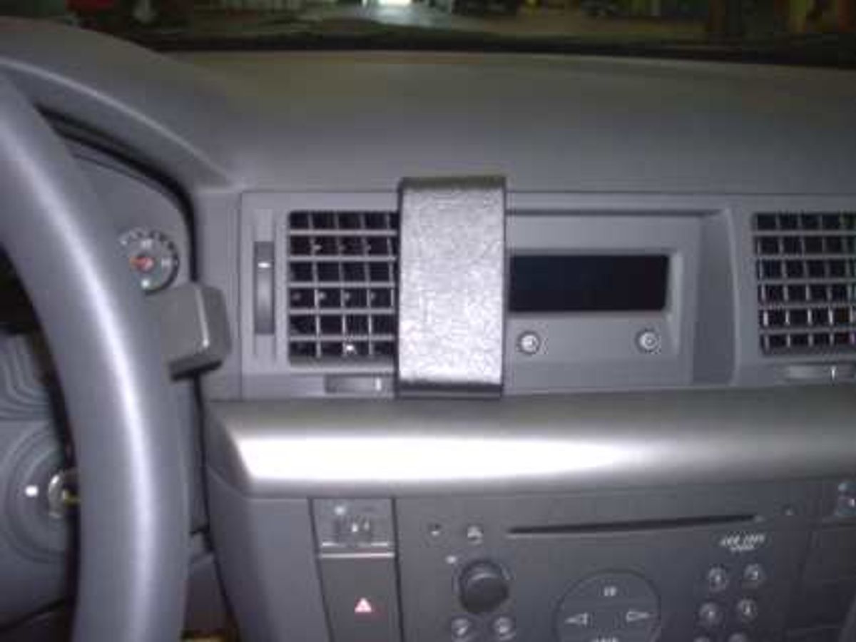 Brodit ProClip 853076 Opel Vectra C, Signum 2002-2008 Senter