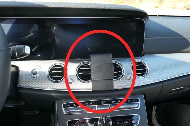 Hovedbilde Brodit ProClip 213538 Mercedes Benz E-klasse (W213) Senter